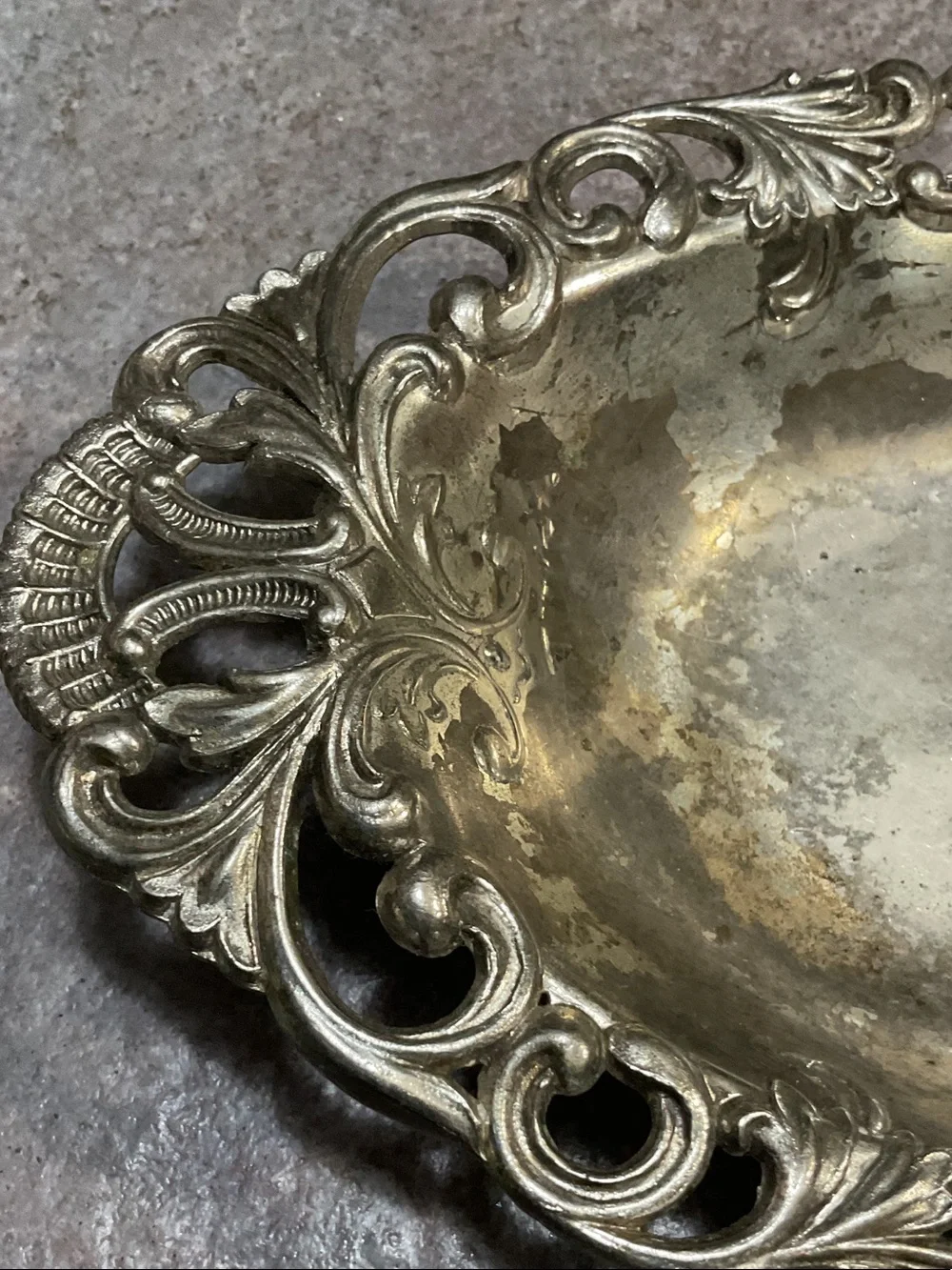 Raymond Ornate Silver-Tone Decorative Serving Bowl (Japan)